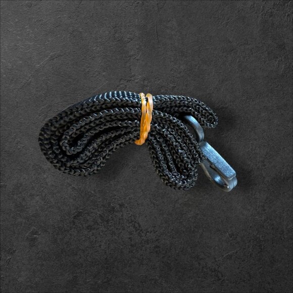 Pink Protective Camera Bag With Black Zipper & Strap 5"x3"x1.5" Textured Exterio - Picture 6 of 10